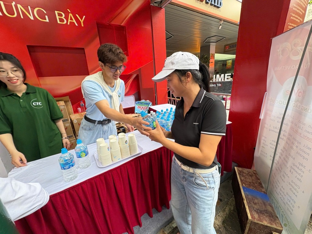 Các điểm trạm cũng sẽ đóng vai trò như “điểm kết nối” nổi bật để người dân có thể dễ dàng định vị, tìm kiếm thông tin hữu ích khi cần sự giúp đỡ.