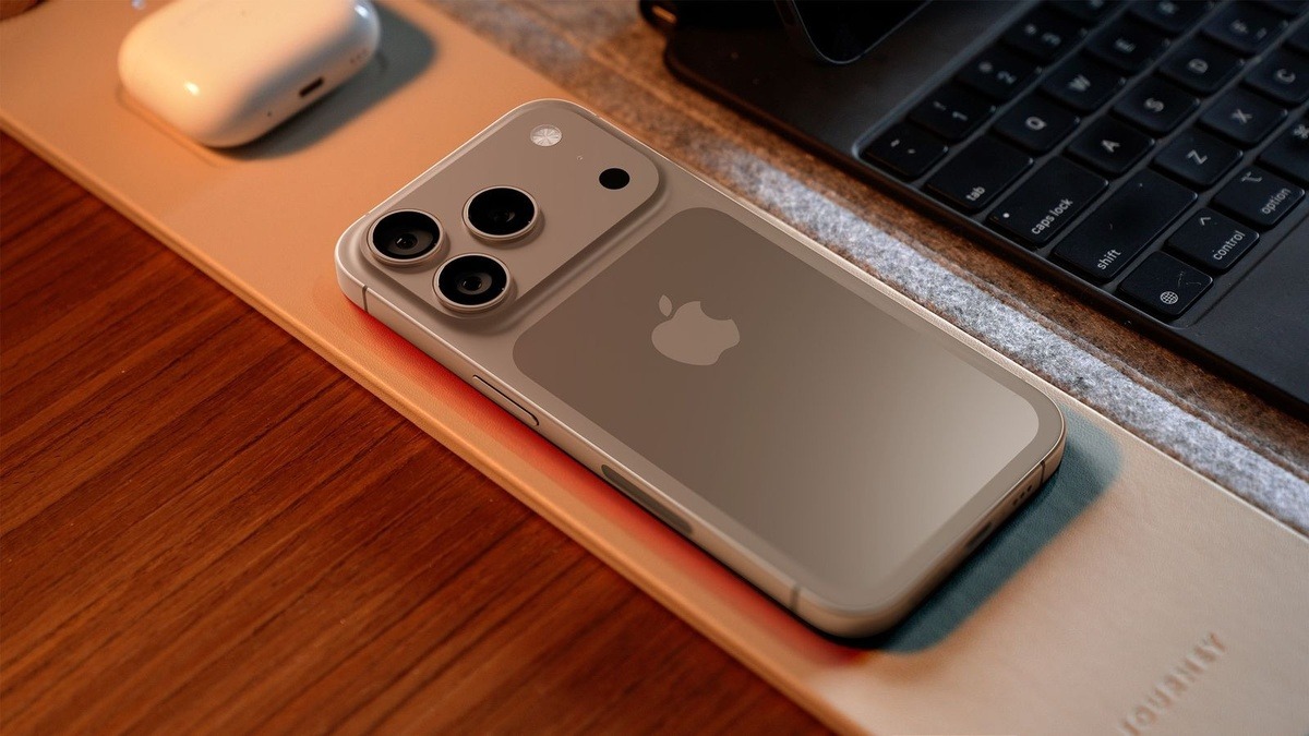 Ảnh dựng iPhone 17 Pro Max dựa tr&ecirc;n tin đồn. Ảnh:&nbsp;MacRumors.