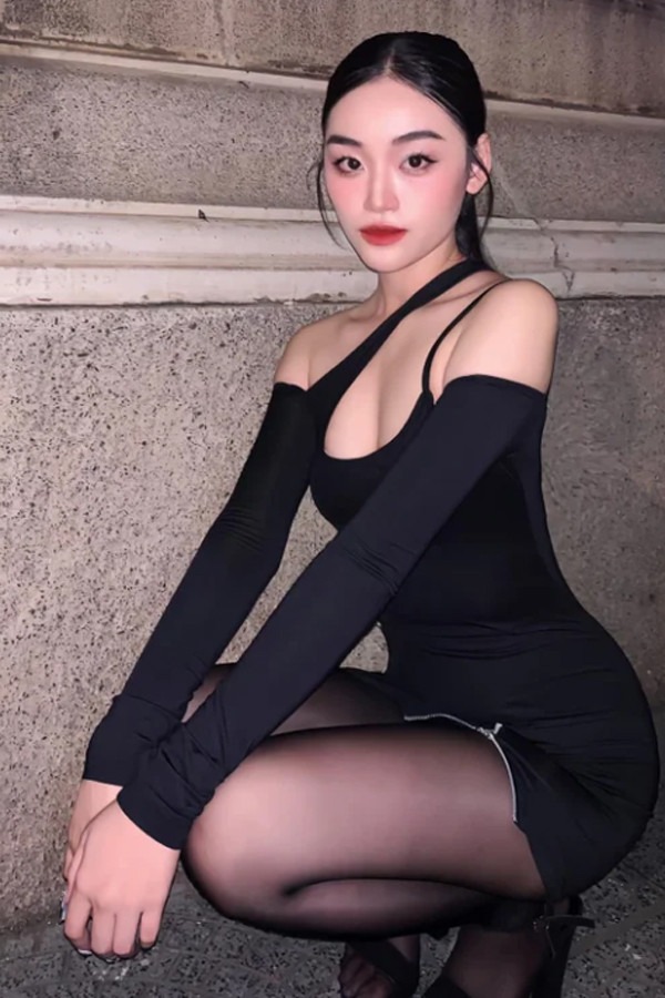 Cư d&acirc;n mạng nghi ngờ về gia thế được c&ocirc;ng bố của t&acirc;n hoa hậu