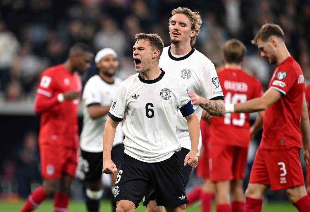 Kimmich hoàn tất cú đúp, ấn định chiến thắng 4-0 cho tuyển Đức