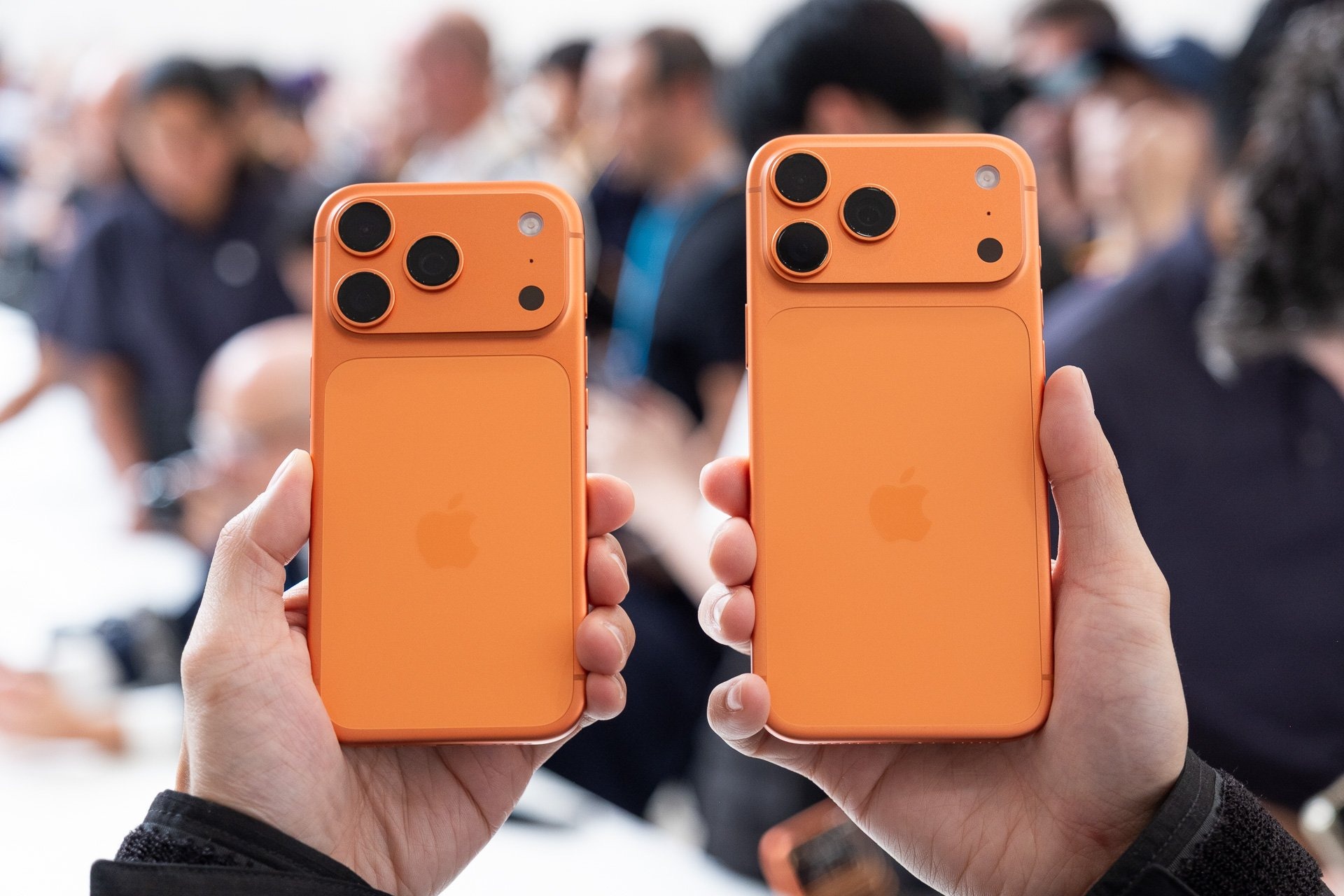 Vì sao nên chọn iPhone 17 Pro thay vì iPhone 17 Pro Max?