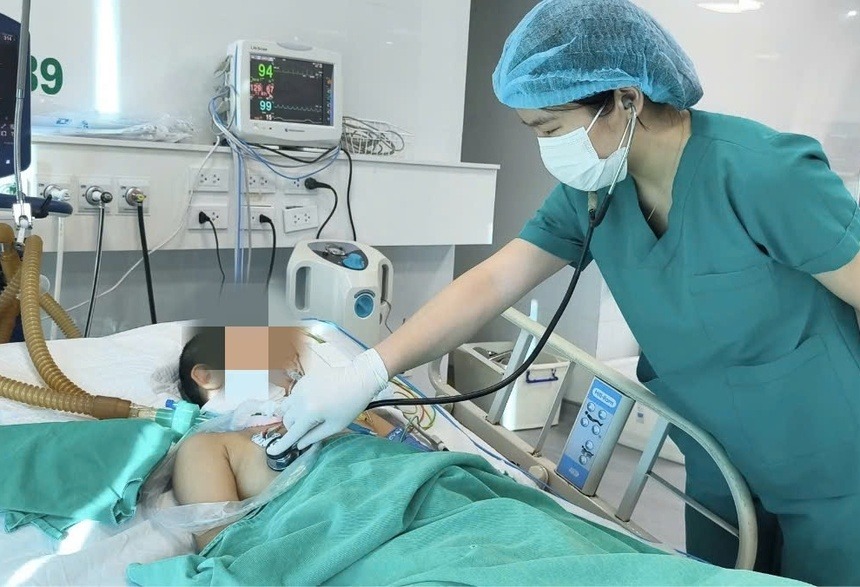 B&eacute; g&aacute;i mắc bệnh dại từ ch&iacute;nh con ch&oacute; nu&ocirc;i trong nh&agrave;