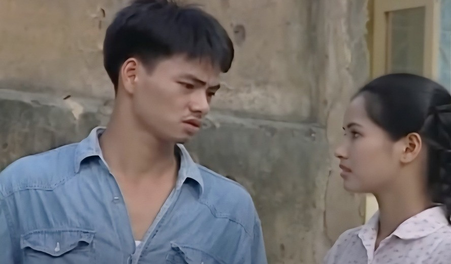 NSND Xuân Bắc và diễn viên Minh Nguyệt trong phim.