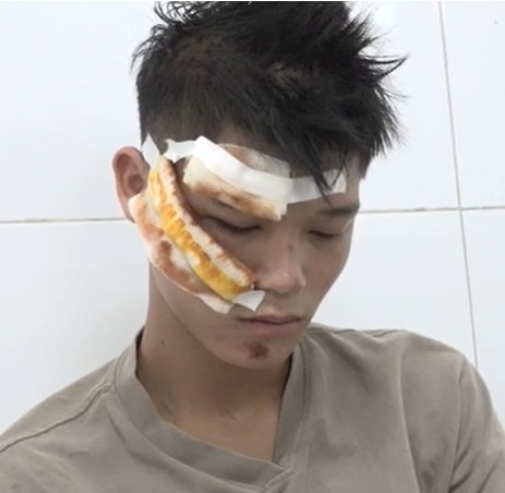 Quân ân hận vì hành vi của mình
