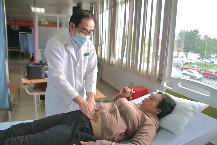 Bị k&ecirc; khống t&aacute;n sỏi, nhiều bệnh nh&acirc;n mang trong m&igrave;nh sự đau đớn suốt thời gian d&agrave;i