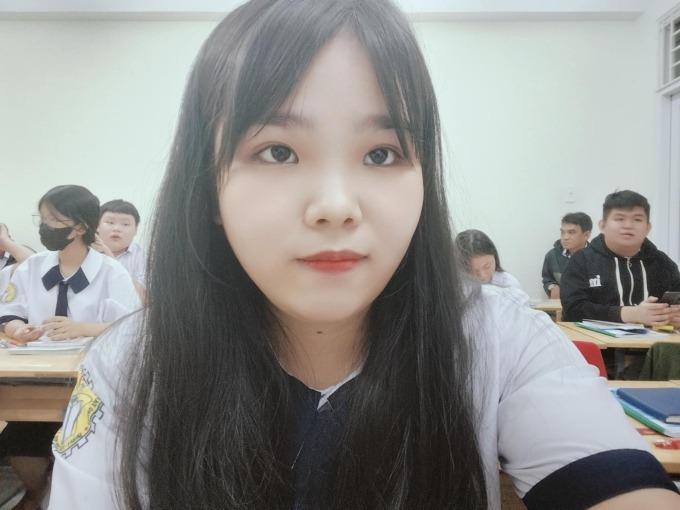 Như Quỳnh trong lớp học, tối 18/9. Ảnh: Nhân vật cung cấp