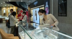 gia-vang-hom-nay-2552025