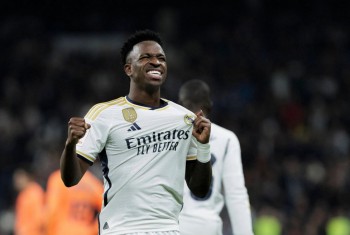vinicius-doi-mat-an-treo-gio-2-nam-tu-fifa