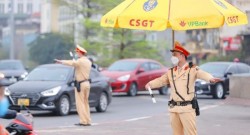 ha-noi-phan-luong-giao-thong-phuc-vu-trien-lam-thanh-tuu-kinh-te-xa-hoi-den-het-159