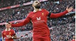 salah-va-curtis-jones-toa-sang-liverpool-doi-lai-ngoi-dau-bang-ngoai-hang-anh-202425